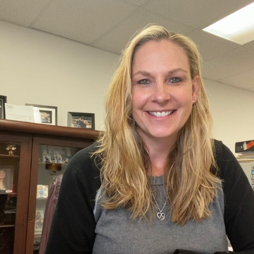 Lisa B - Accounting MGR./Human Resources